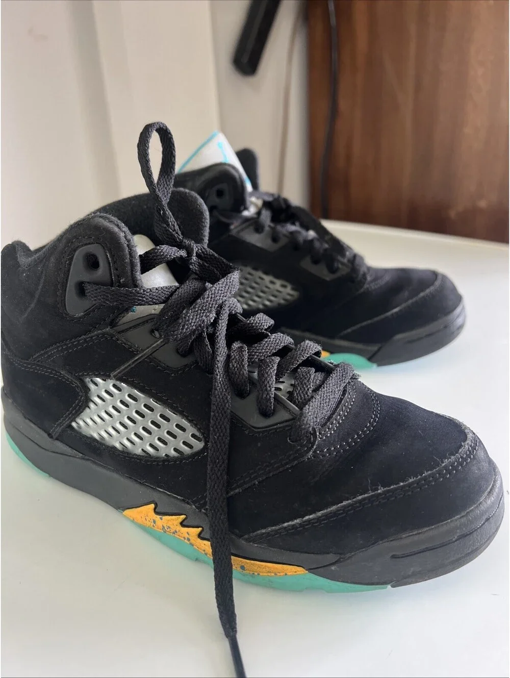 Nike Boys Air Jordan 5 440889-047 Black Basketball Shoes Sneakers Size 1.5Y